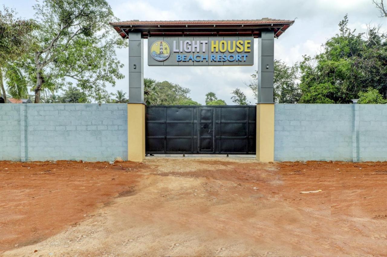 Vaccinated Staff - Capital O 77266 Light House Beach Resort Pangala Exterior foto